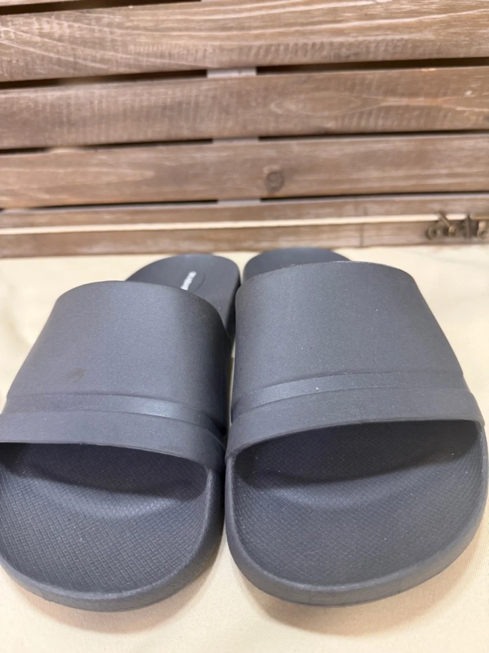 OKABASHI Surf Unisex Flip Flops Men’s Size 10